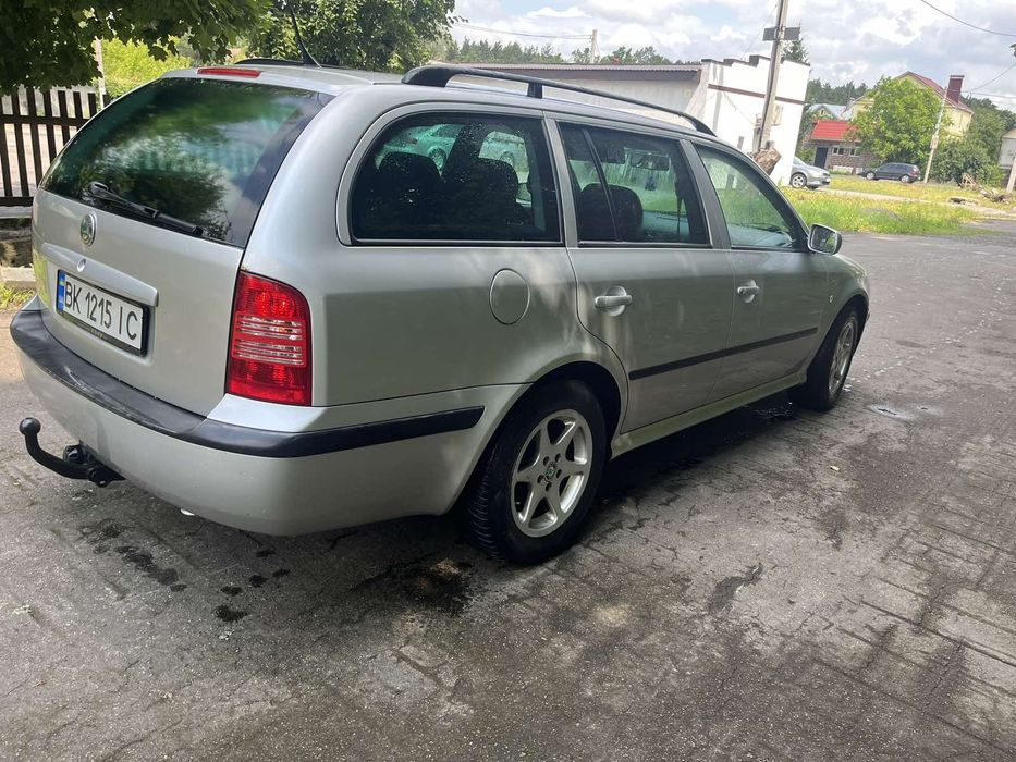 Шкода Октавія 2.0 газ/бензин