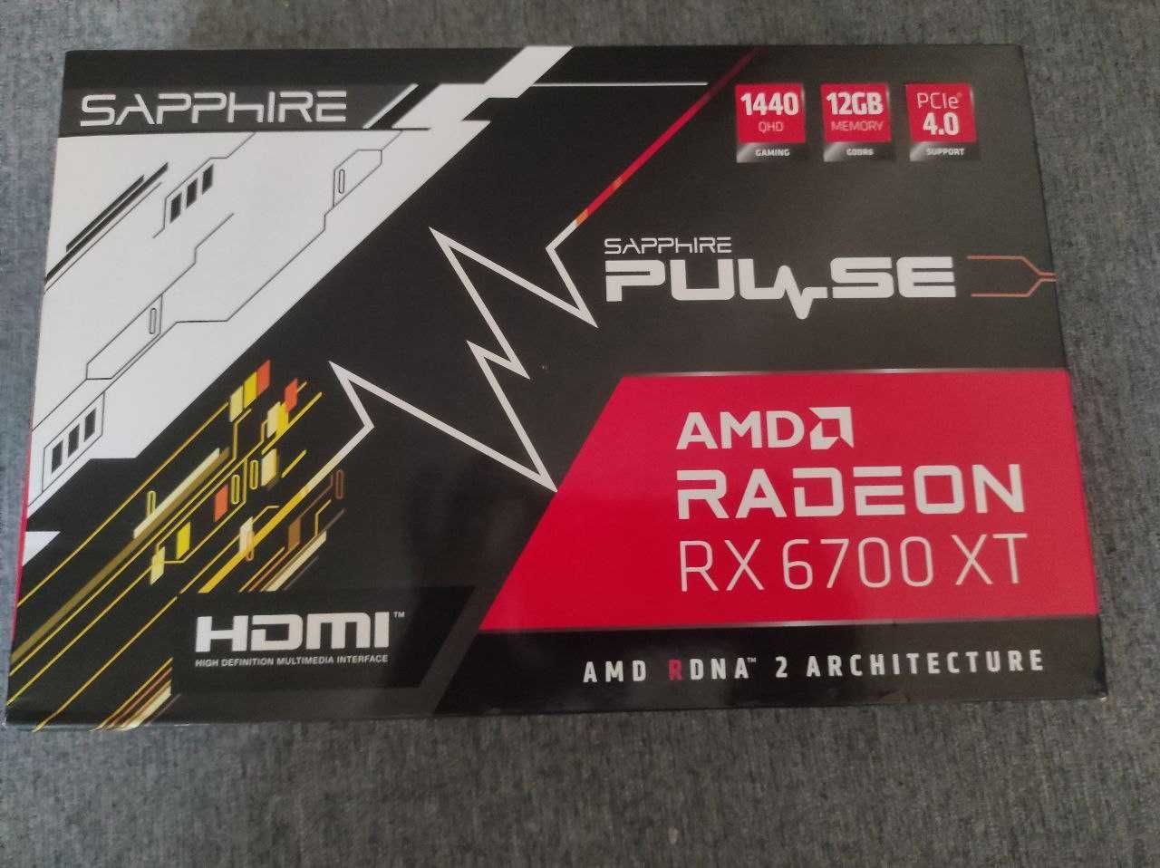 Видеокарта SAPPHIRE Pulse Radeon RX 6700 XT