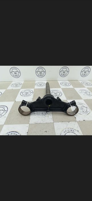 Mesa T inferior Honda Adv 350