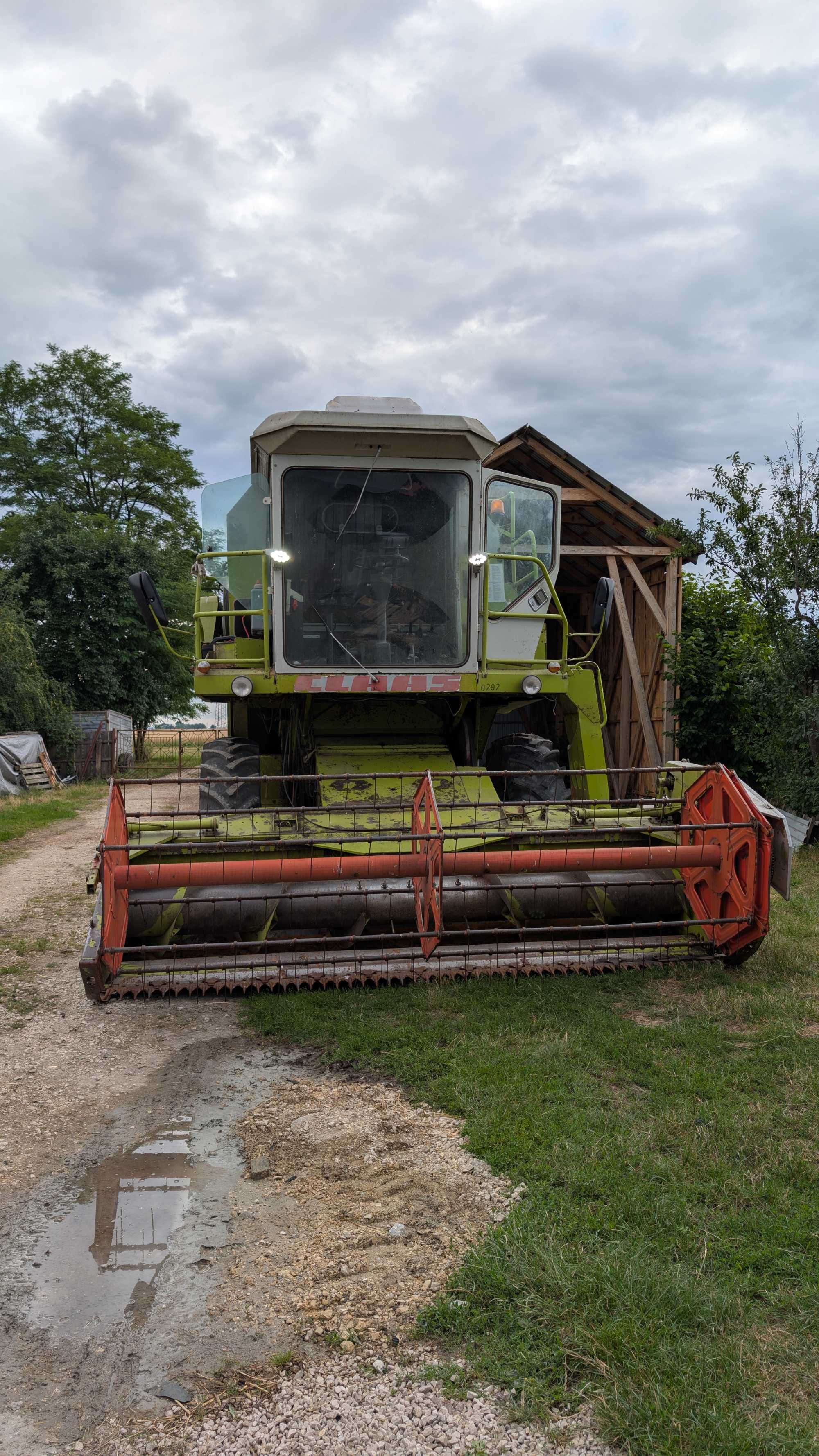 Kombajn zbożowy Claas Dominator gender 3,69m ze stołem do rzepaku