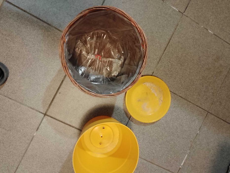 Osłonka na doniczkę wiklinowa 21x22cm z doniczka plastikową