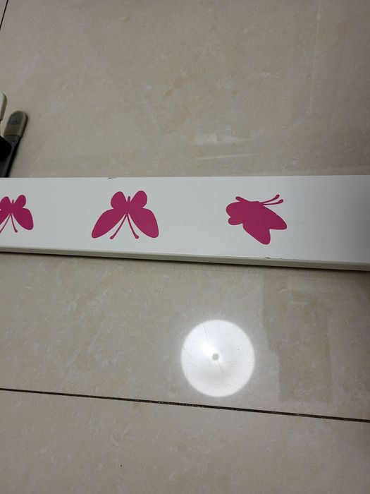 Barierka do łóżeczka