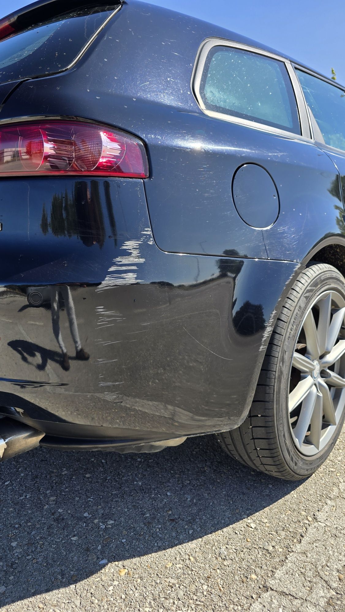 Alfa Romeo 159 1.9jtdm 150cv 

289mil km
Revisões