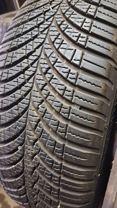 4 x goodyear 195/55 16"