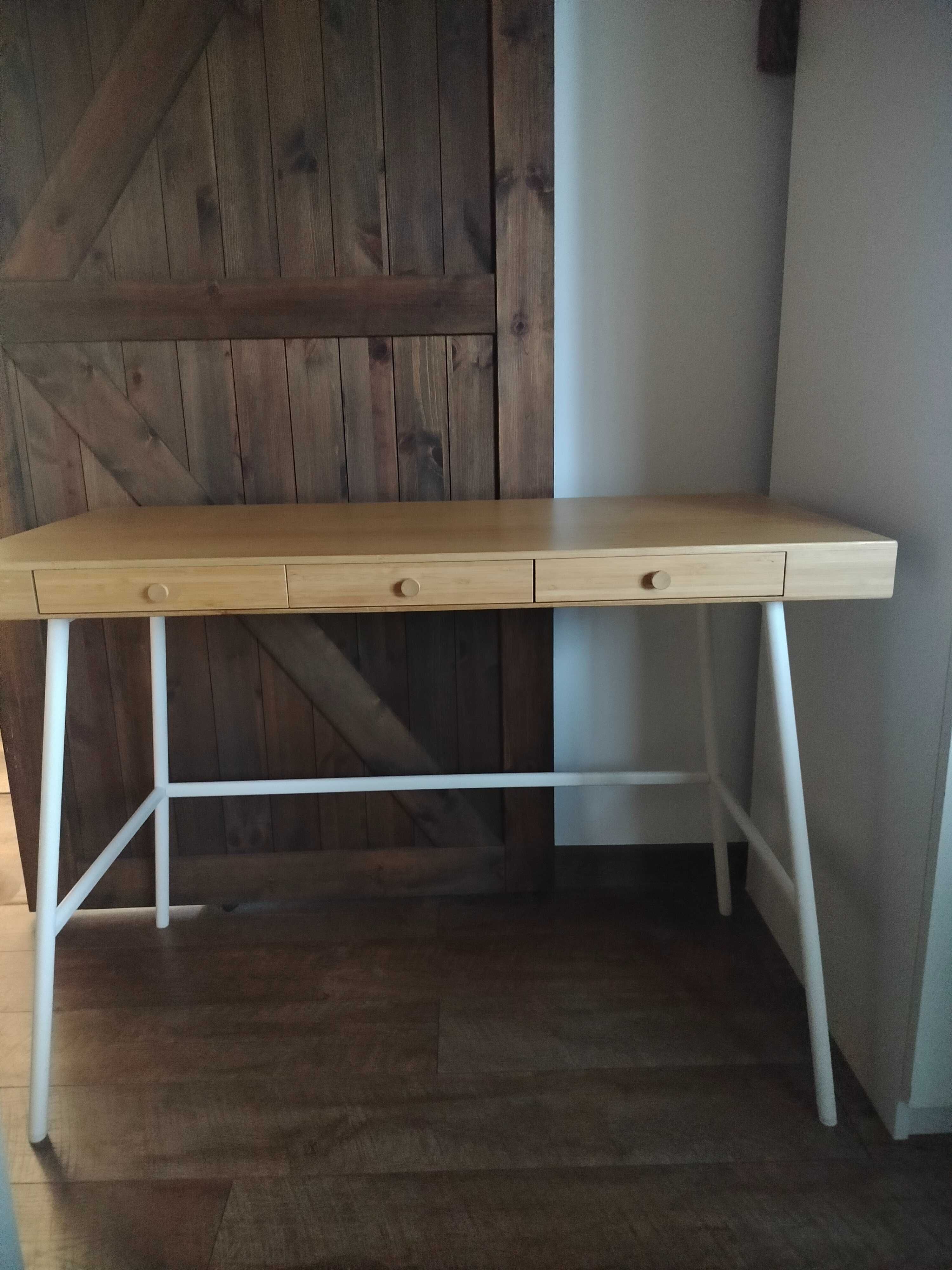 Biurko LILLÅSEN Ikea
 bambus, 102x49 cm