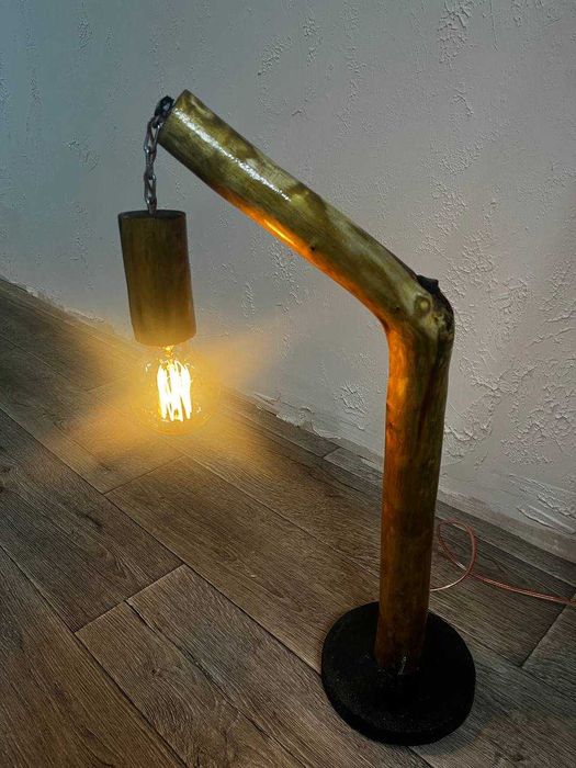 Настольная лампа из дерева в стиле Loft. Ручная работа. Handmade
