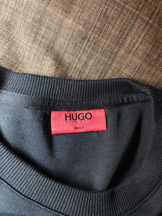 Мужской черный свитшот , кофта hugo boss (М -Л)
