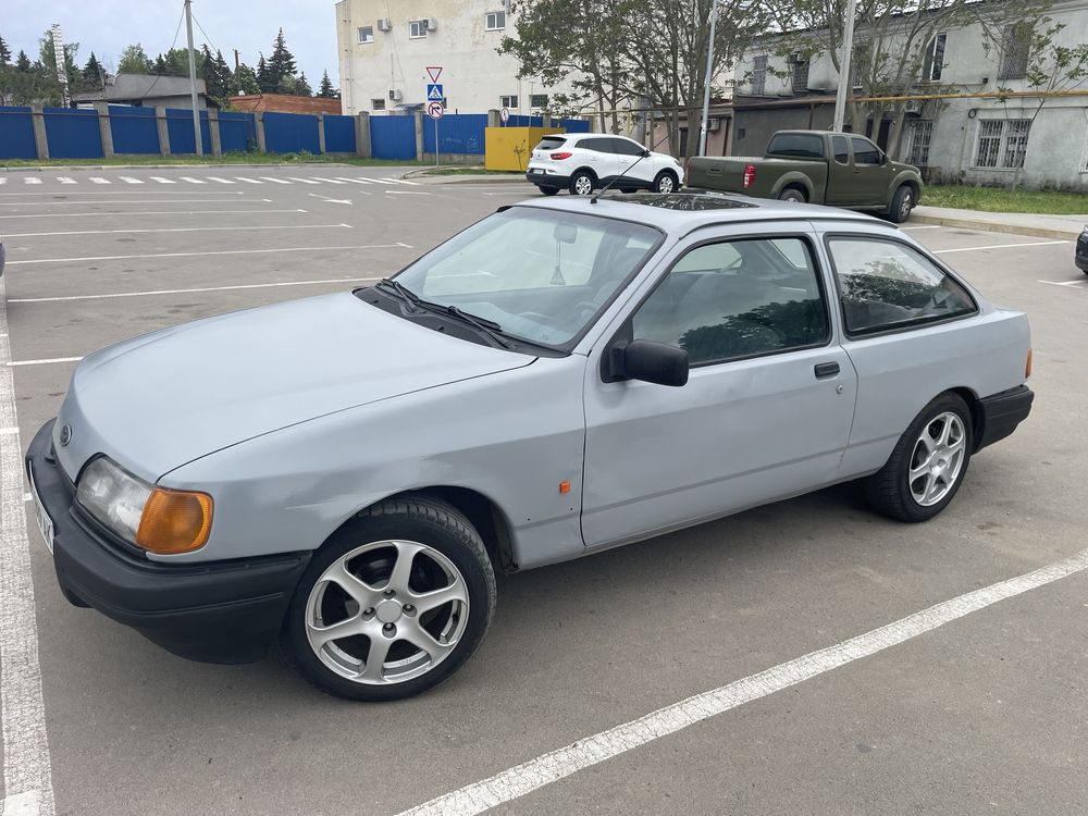 Продам Ford Siera 1989г 2.0