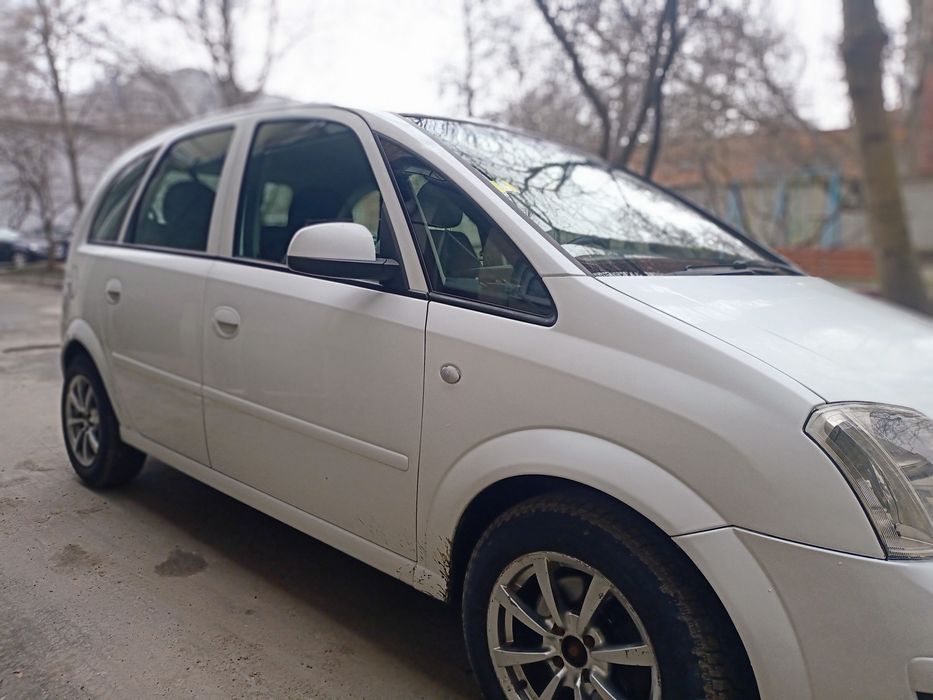 Опель меріва А, 2009, 2 комплекта коліс сів і поїхав