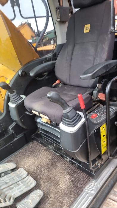 Продам JCB 220 Lc T 4 i , 2018 г