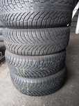 Opony używane 225/65/17 nokian 2x8 mm 2x6.5 mm 2021 rok prod