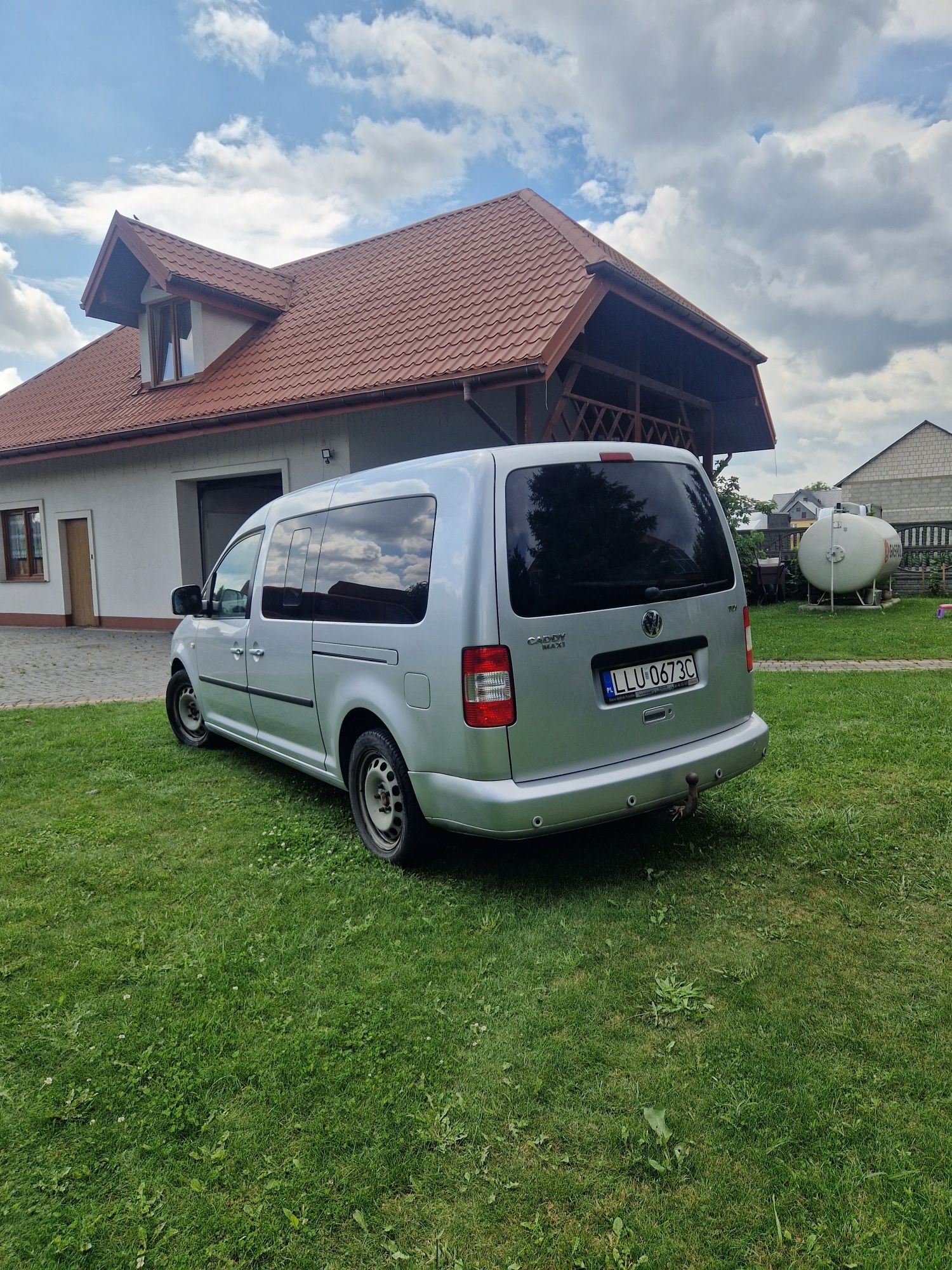 Volkswagen caddy maxi  2008 rok 1.9 tdi. 7 osobowy