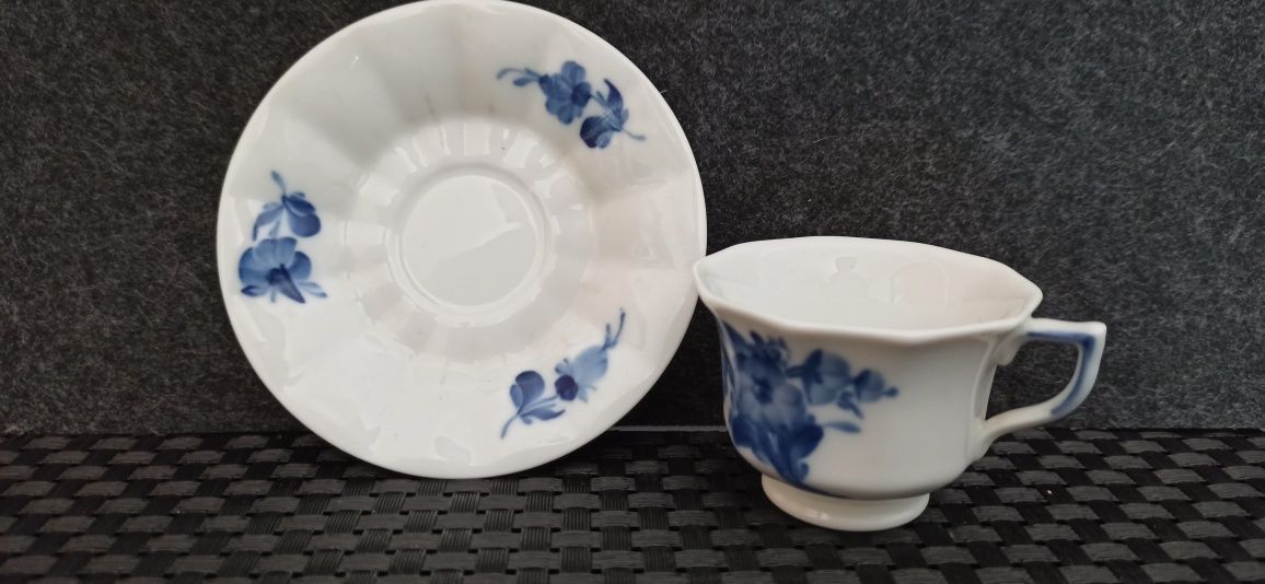 Porcelana l Royal Copenhagen Mokka KOBALT