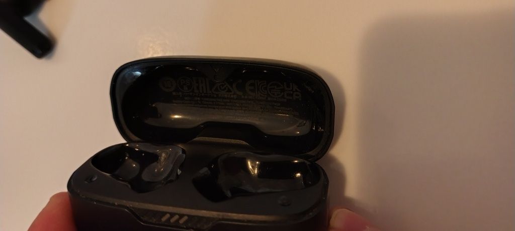 JBL Tune 230NC TWS – druga para – słuchawki bezprzewodowe z ANC