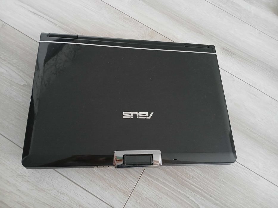 Laptop Notebook ASUS X57V 4GB Ram 512 GB