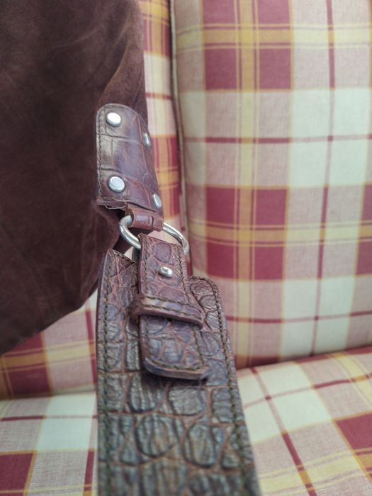 Mala castanha em pele, estilo boho