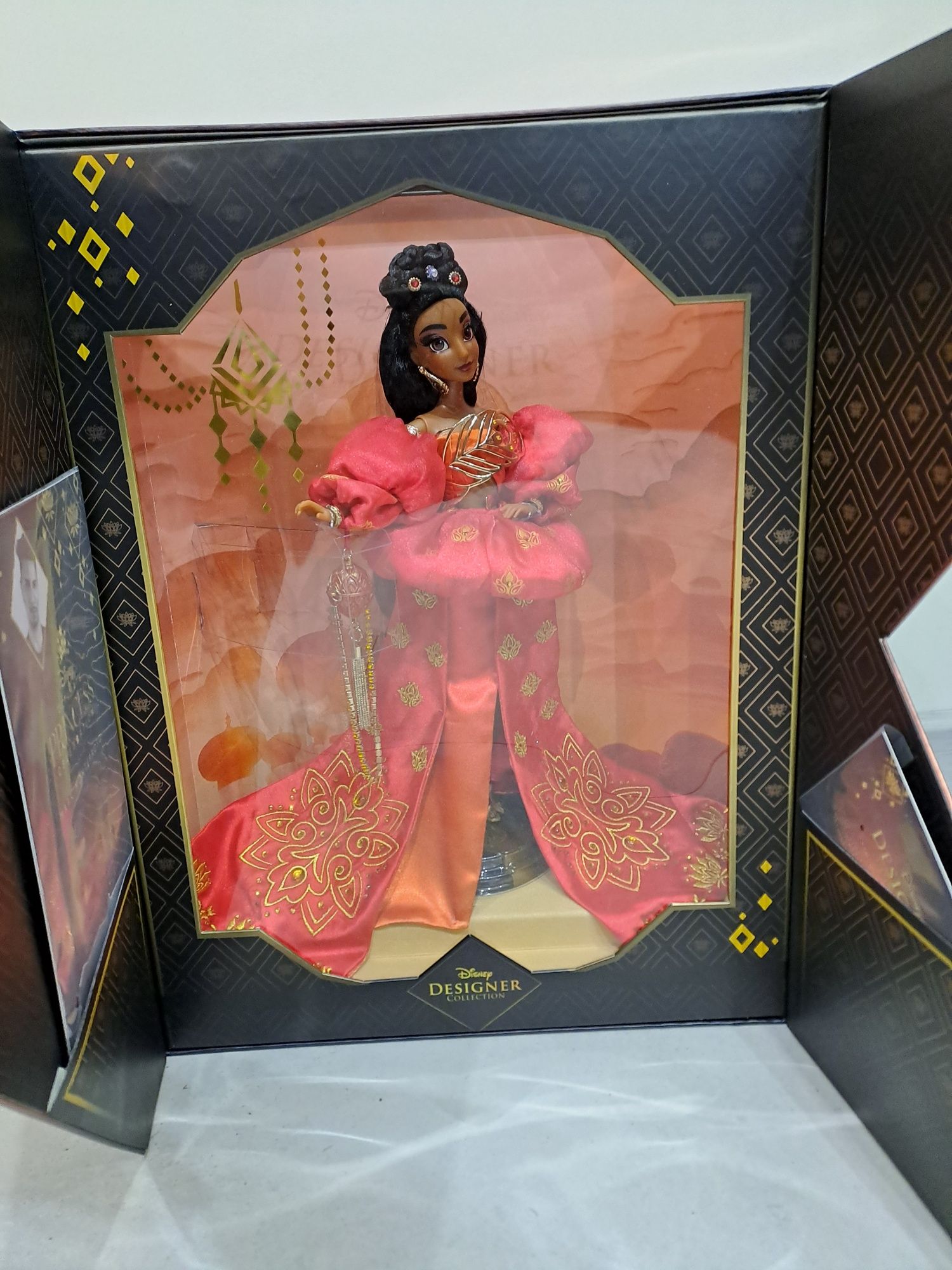 Disney store,  Jasmina, Jasmine,  Disney Desinger Collection