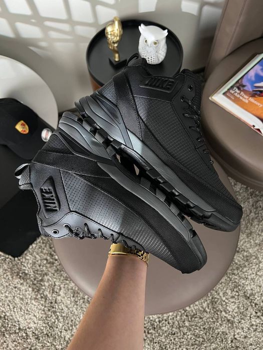 Чоловічі зимові кросівки Nike Rivah Black Grey Fur 41-46 р