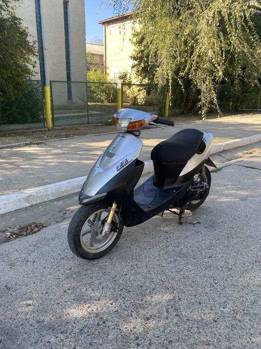 Продам мопед скутер