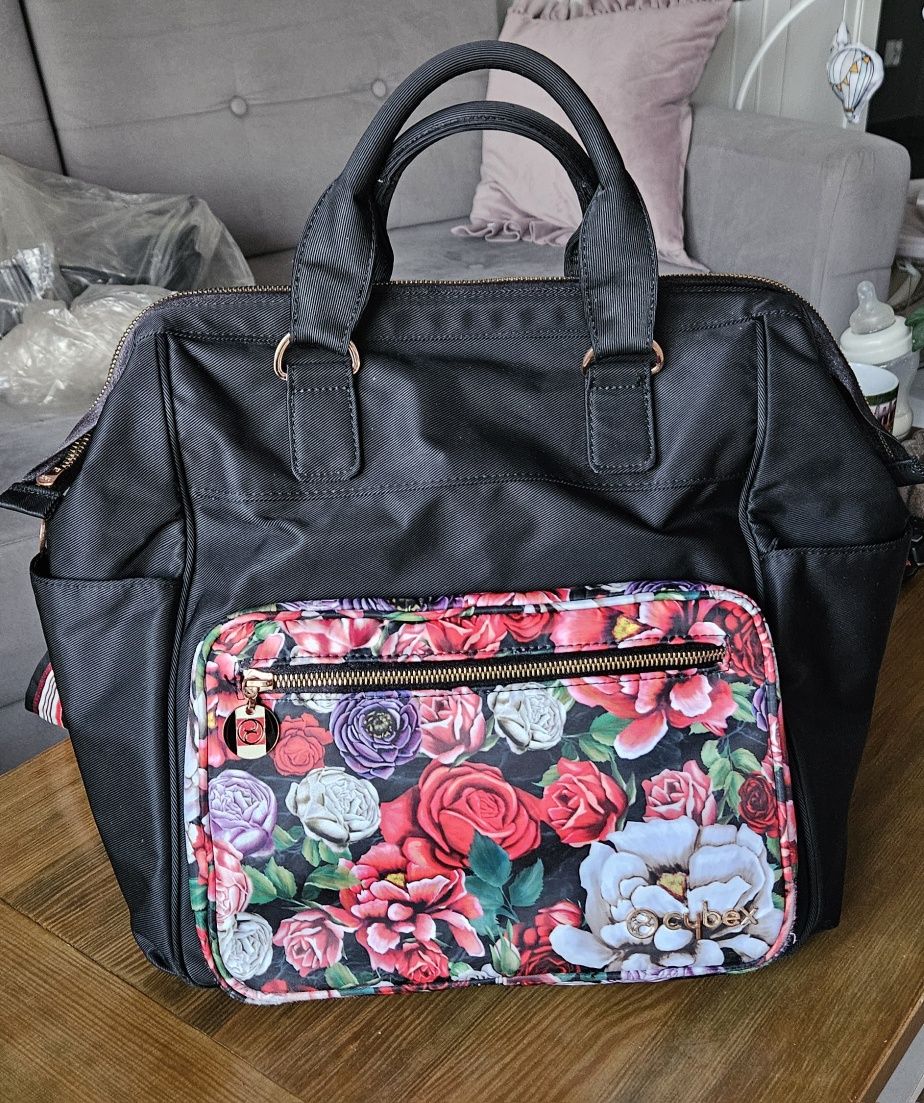 Gondola Cybex Priam 4.0 Blossom luksus i komfort dla Twojego maluszka