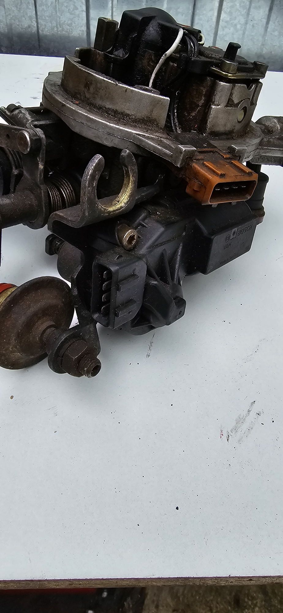 Monowtrysk Gaźnik Jednopunkt Audi 80 B3 1.8L