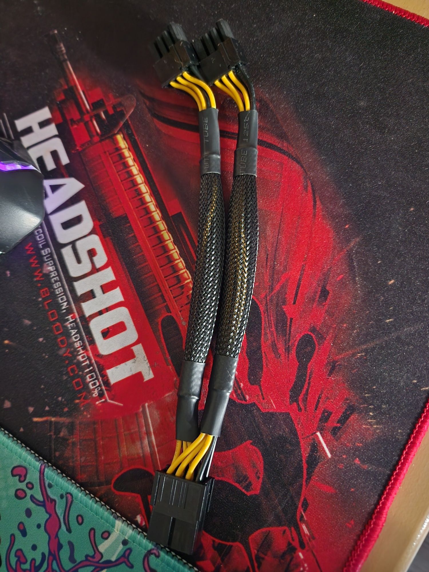 Продам переходник для видеокарты  8 на 2 х 6+ 2 pin
