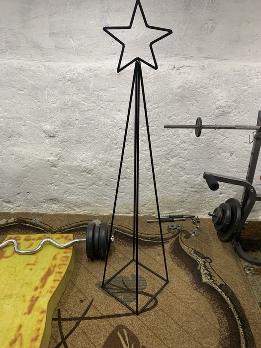 Choinka z metalu ozdoba do ogrodu