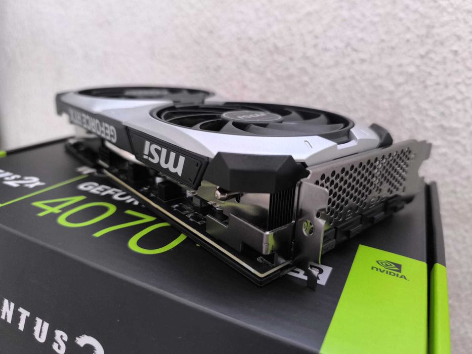 Placa Gráfica MSI RTX 4070 Ti SUPER 16 GB