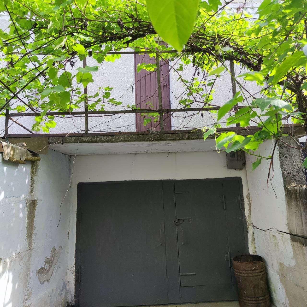 Продаж будинку в Хмельницькому - 2 кімнати, 65 м², 6 соток.