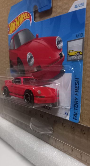 Porsche 911 carrera rs 2.7 hot wheels