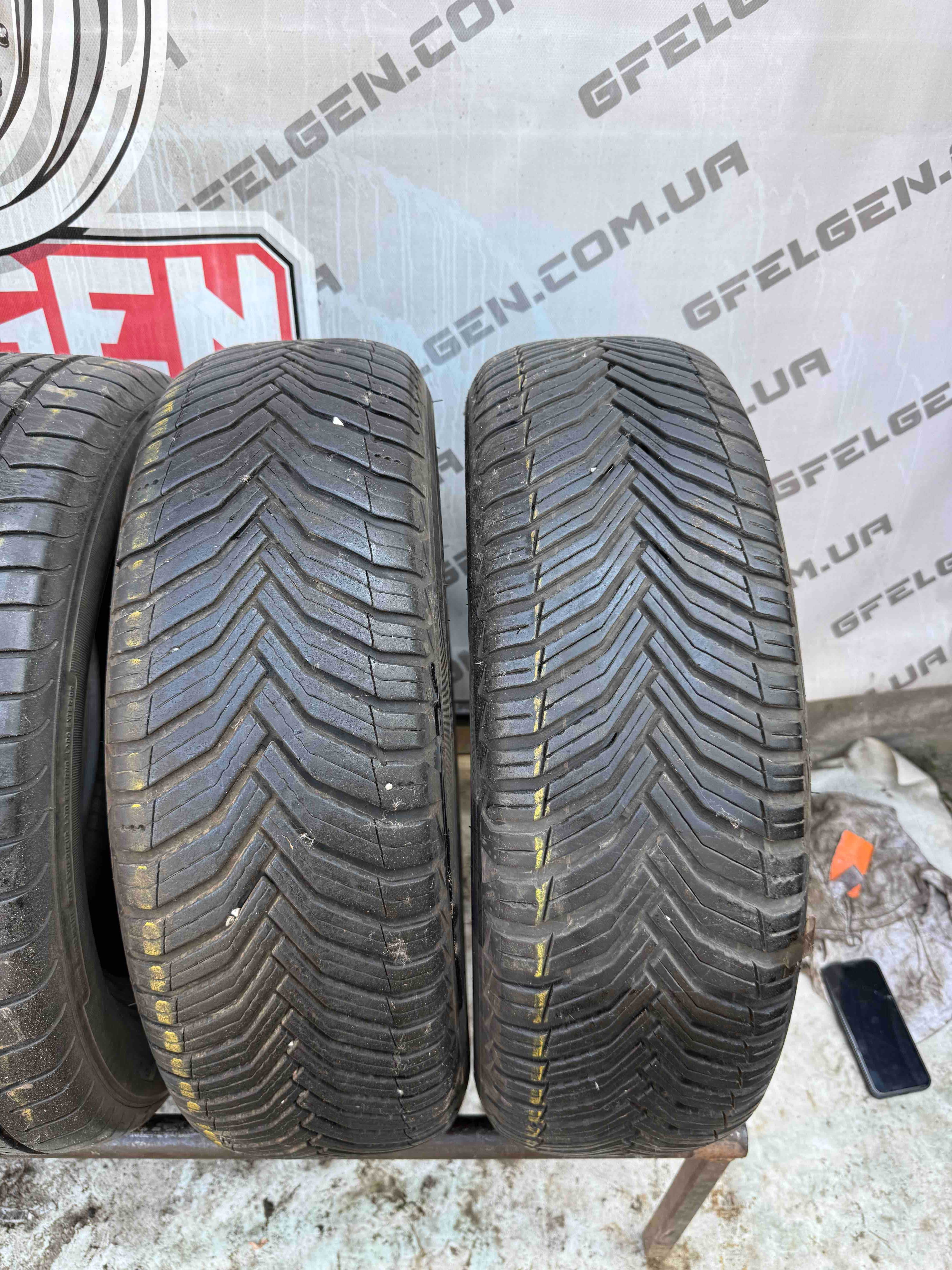 Пара шин  205 60 R 16 Michelin Cross Climate 2!G-FELGEN