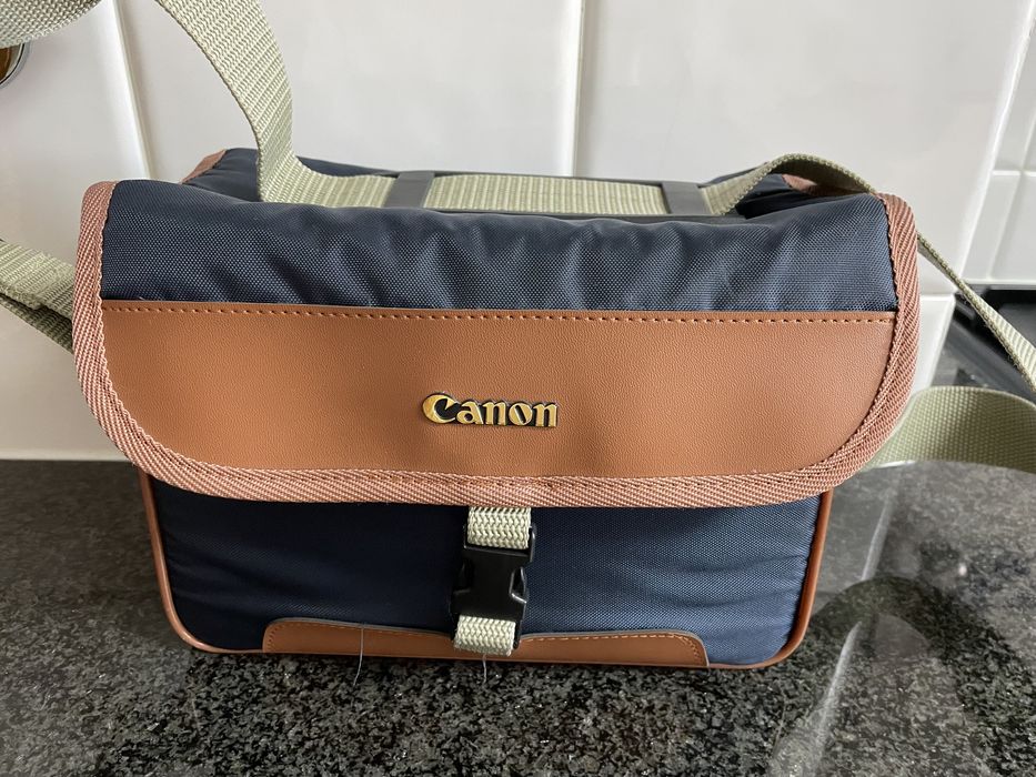 Canon EOS 500N + Lente 28-80 mm