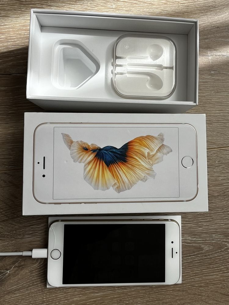 Продам Iphone 6S 32Gb