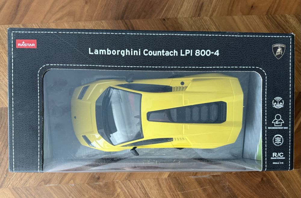 Auto zdalnie sterowane Rastar Lamborghini Countach LPI 800-4 1:16 RC