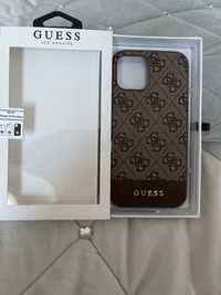 Etui na Telefon 12 pro max Guess