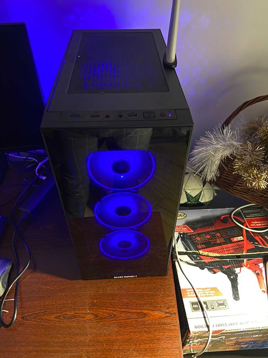 Komputer stacjonarny, i5-12400F, GeForce GTX 1660 SUPER, RAM 16GB