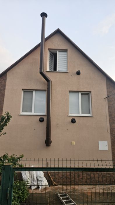 Установка вентиляційної труби природньої вентиляції