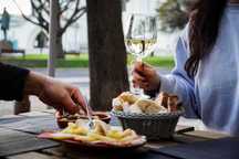 Loja charcutaria tapas & vinhos e petiscos
