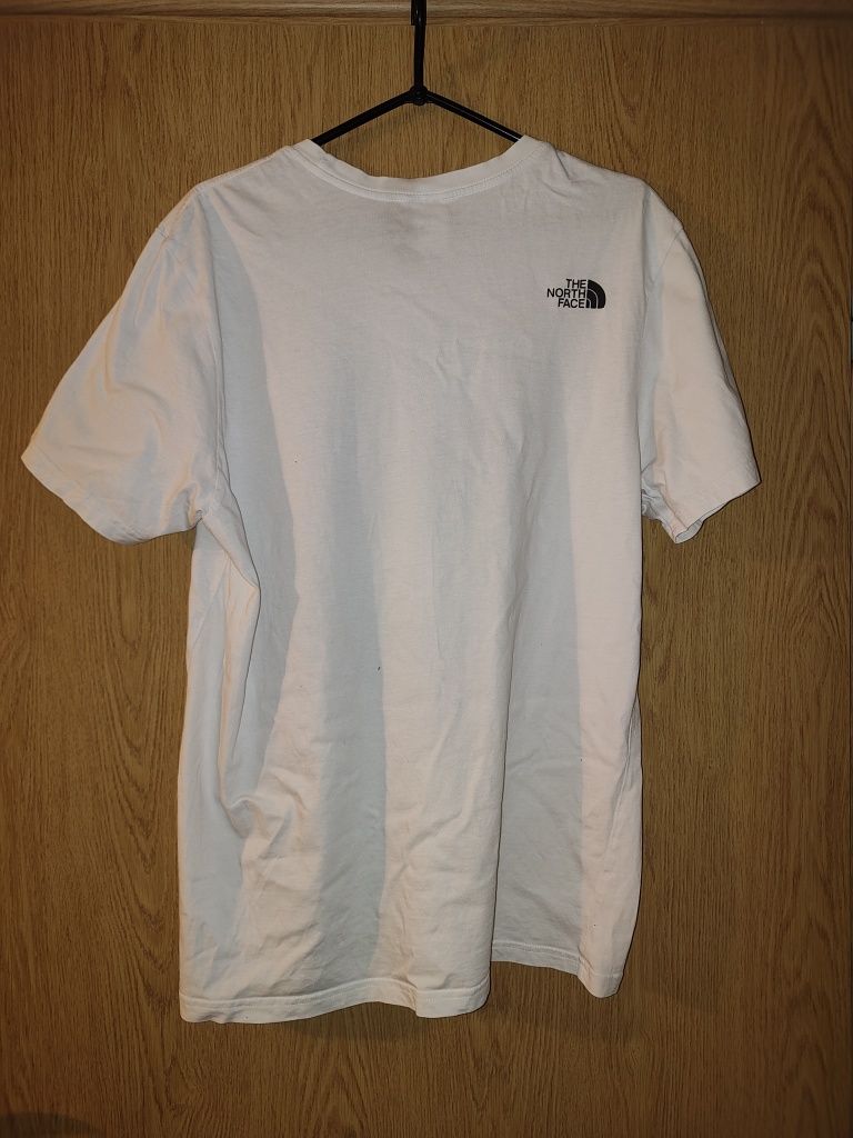 Biały t-shirt The North Face jak nowy