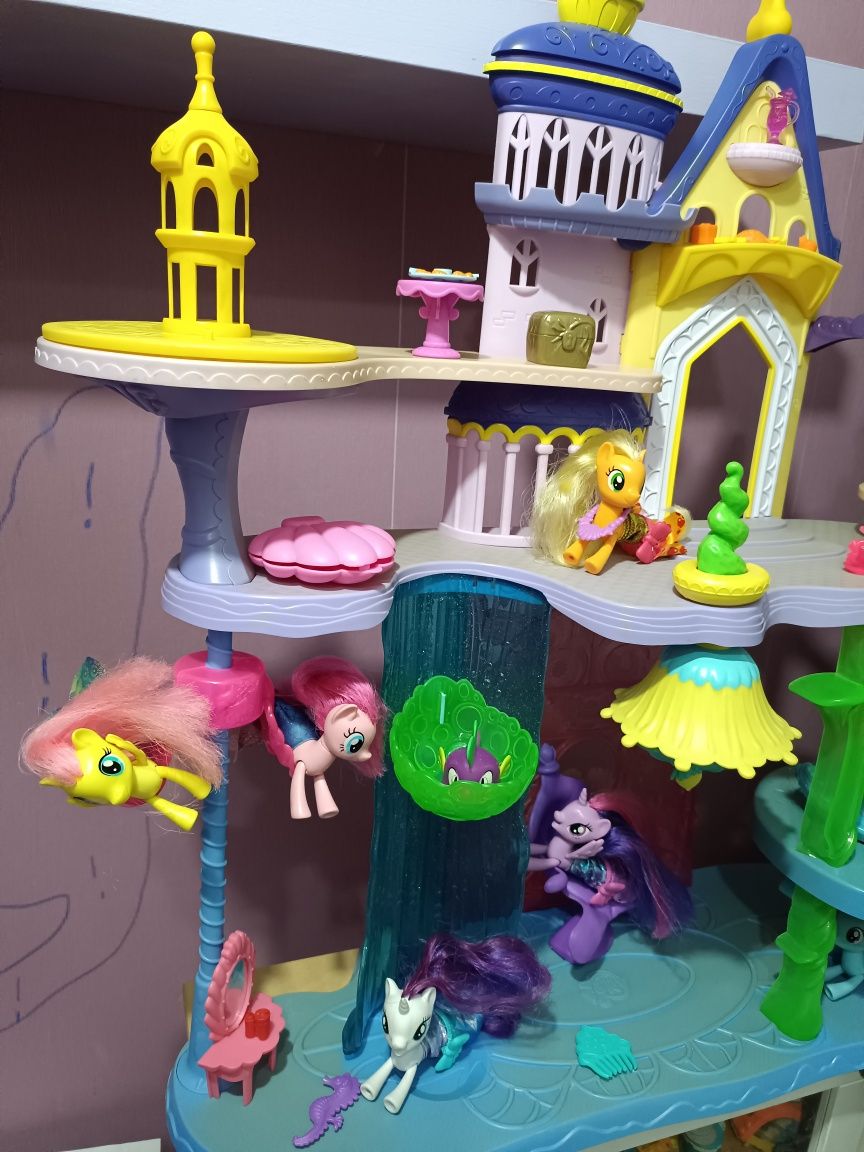 Mega zestaw My Little Pony Mane 6 2w1 Zamek Seaquestria G4 Hasbro MLP