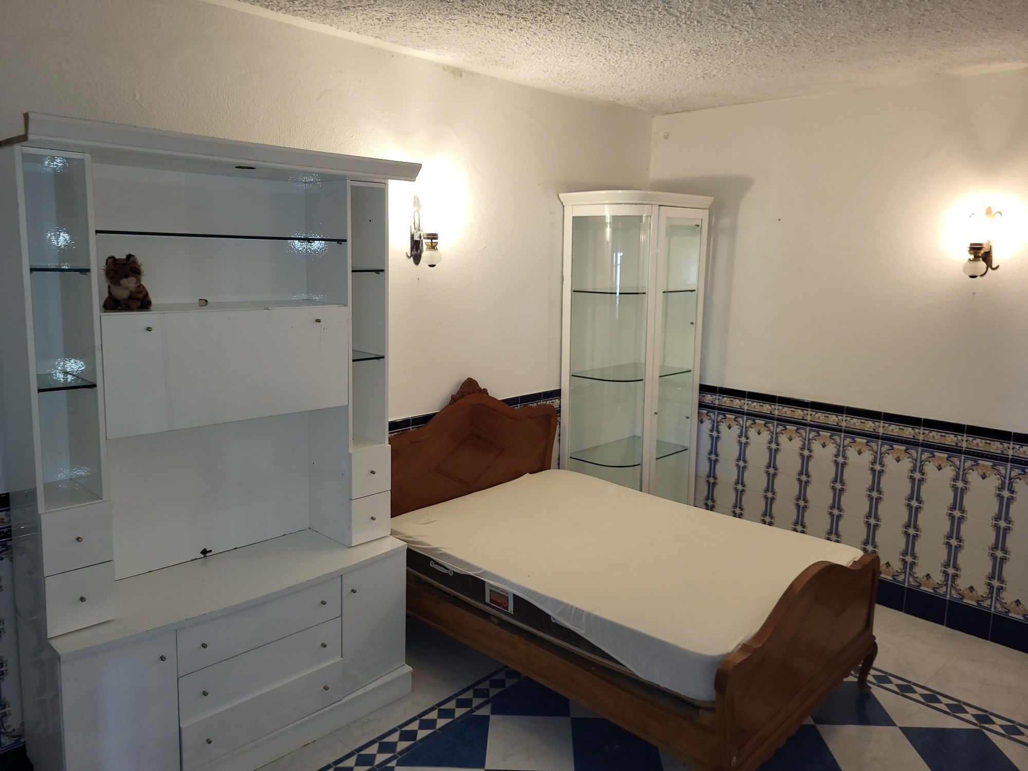 Quarto para arrendar