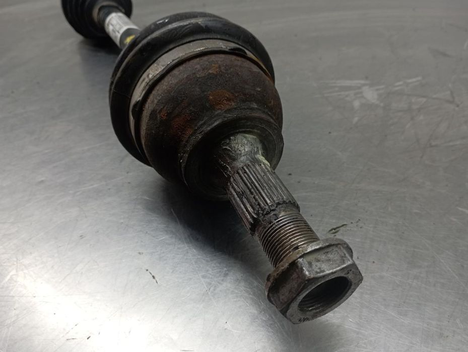 Transmissão frente esquerda PEUGEOT 2008 I (CU_)