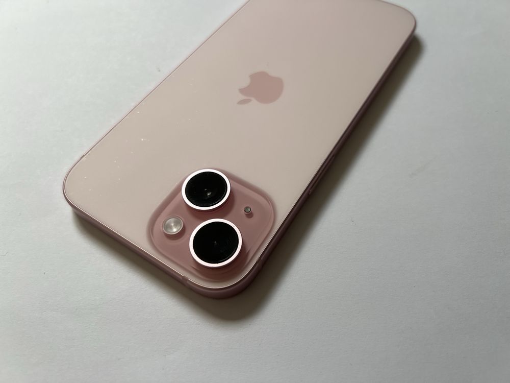 Iphone 15 128gb - Bom estado