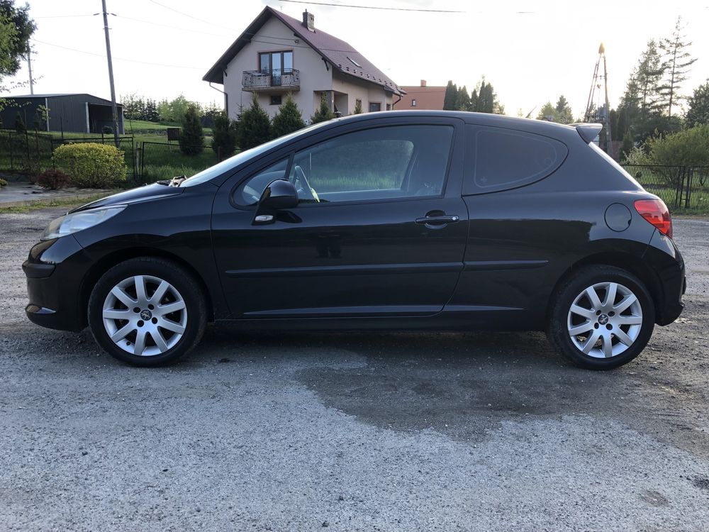 Peugeot 207 1.4 benzyna 88km