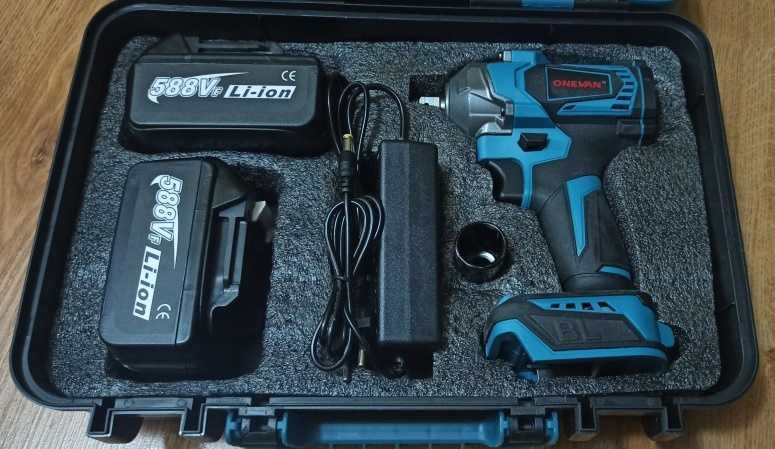 Klucz udarowy Onevan 1200 2x aku 4Ah walizka