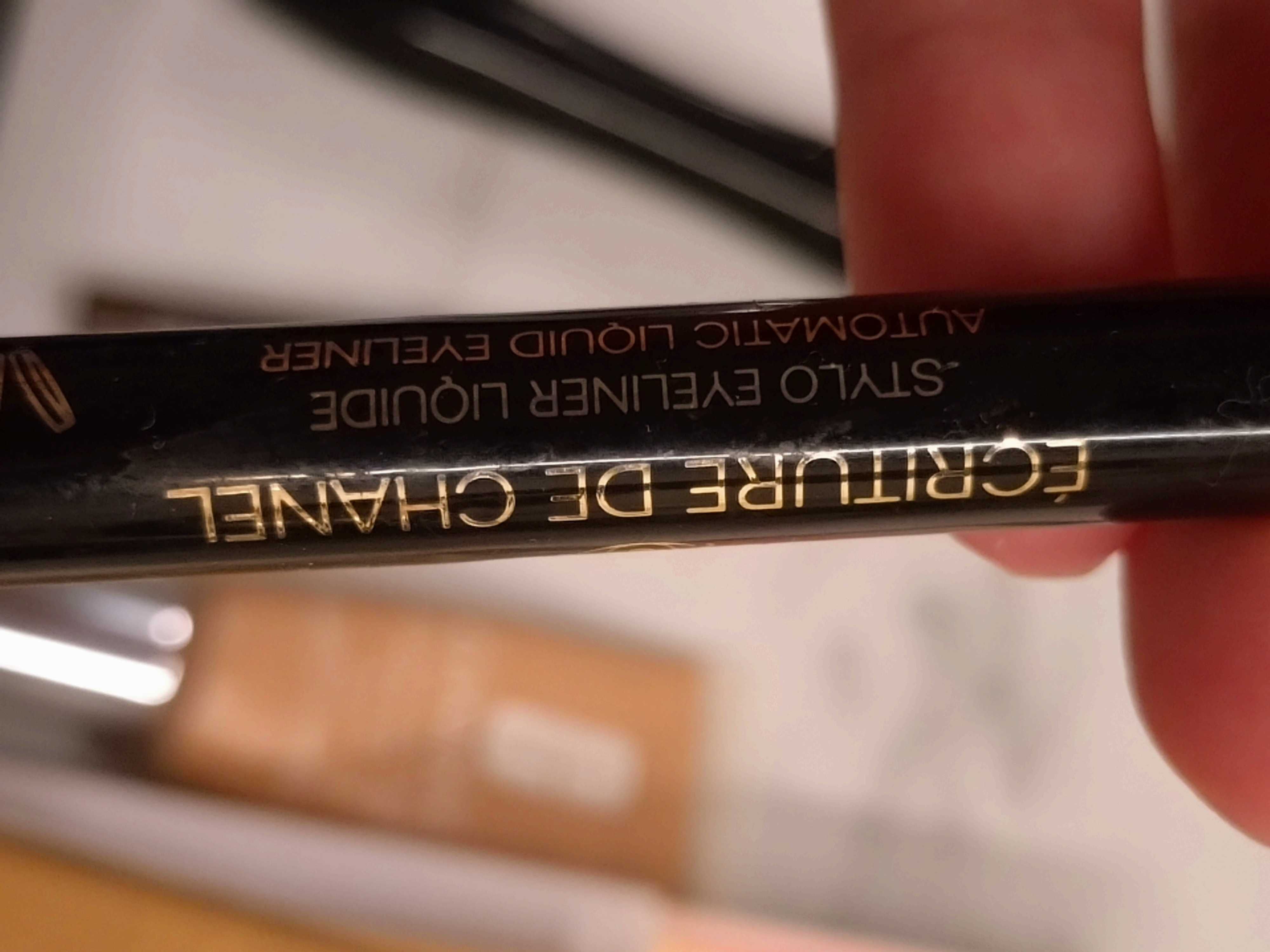 Eyeliner Chanel i rrszta