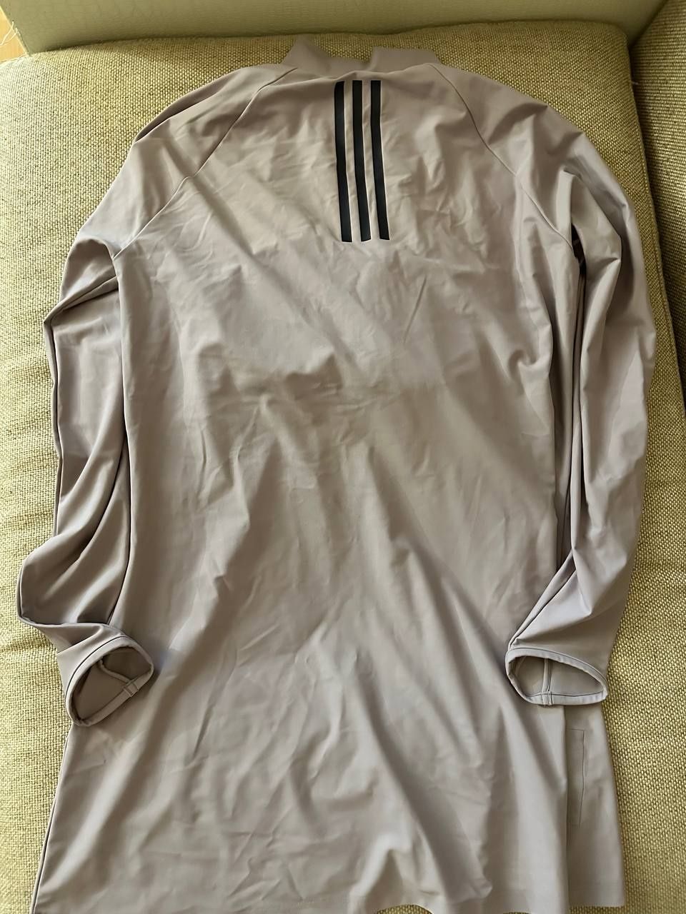 Продам женский лонгслив(платье)Adidas original