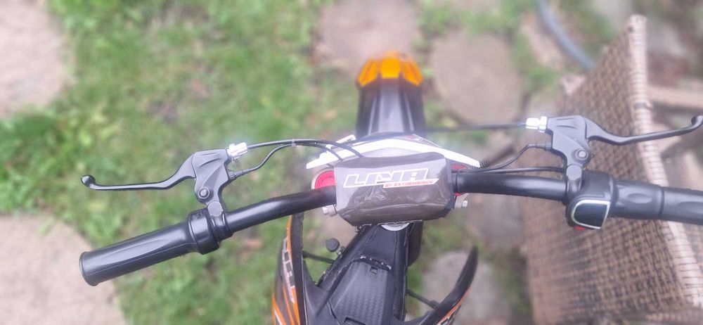 Sprzedam mini cros 1100×
