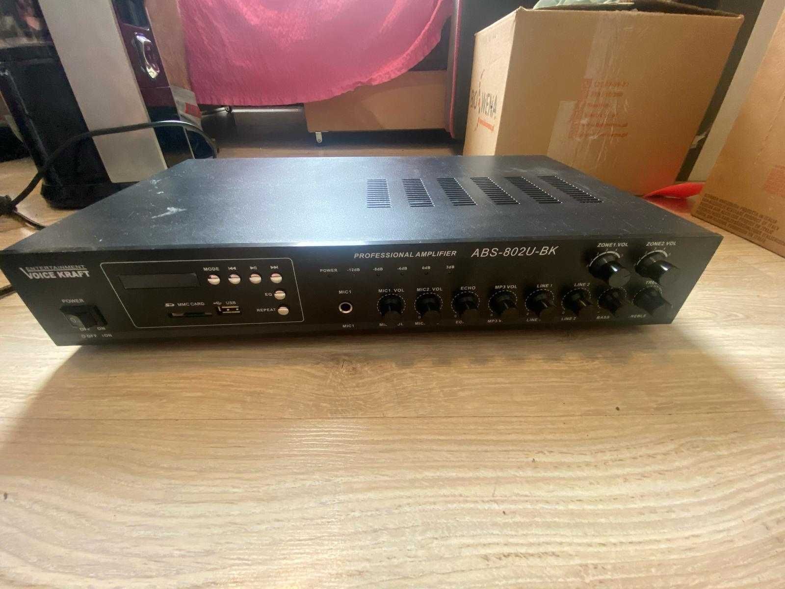 Wzmacniacz Voice Kraft ABS-802U-BK