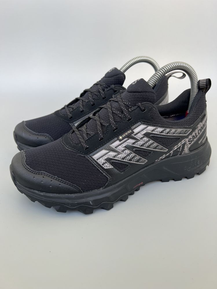 Оригінальні кросівки  SALOMON WANDER gore-tex 40р.25.5см.